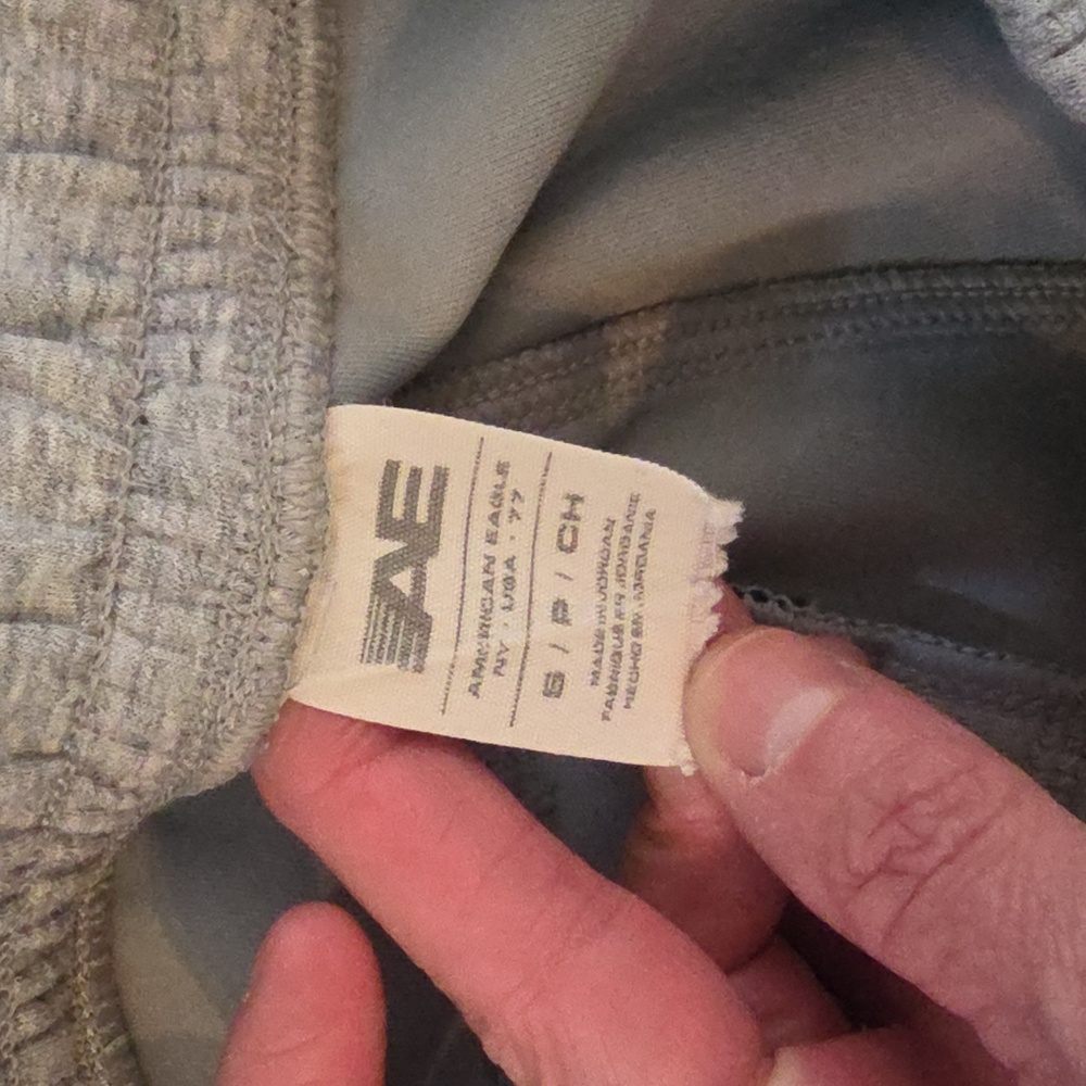 American Eagle Joggers - Light Gray - Size Small - Picture 4 of 8